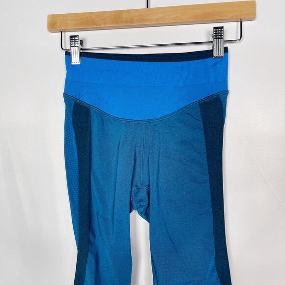 Lululemon Womens 4 Blue Poolside Seamless Mesh High Rise Training Leggings 25" - Picture 3 of 9